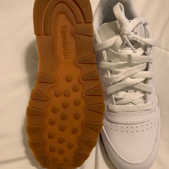 Classic Reebok’s - Picture 4 of 5